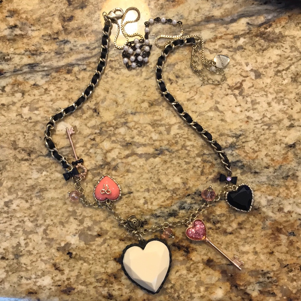 Rare Betsy Johnson ‘First Date’ Necklace